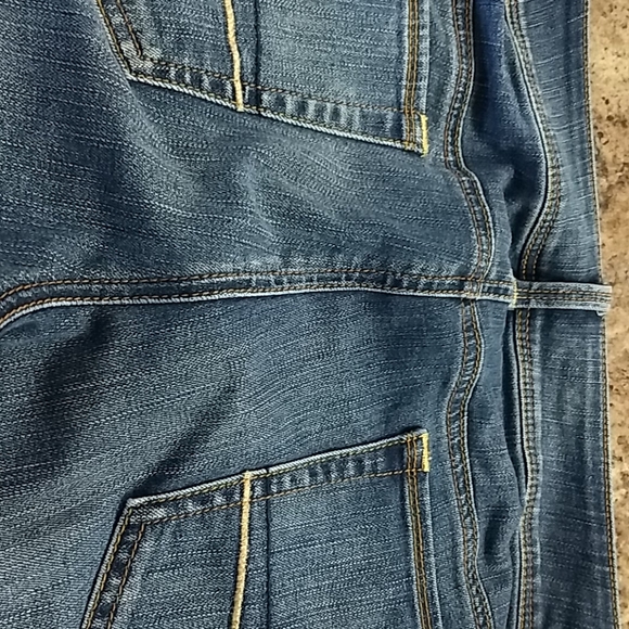 American Eagle Jeans - Picture 4 of 8